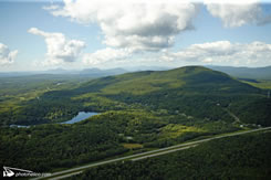 Mont Chagnon (Photo de MCI - Photo Hélico)
